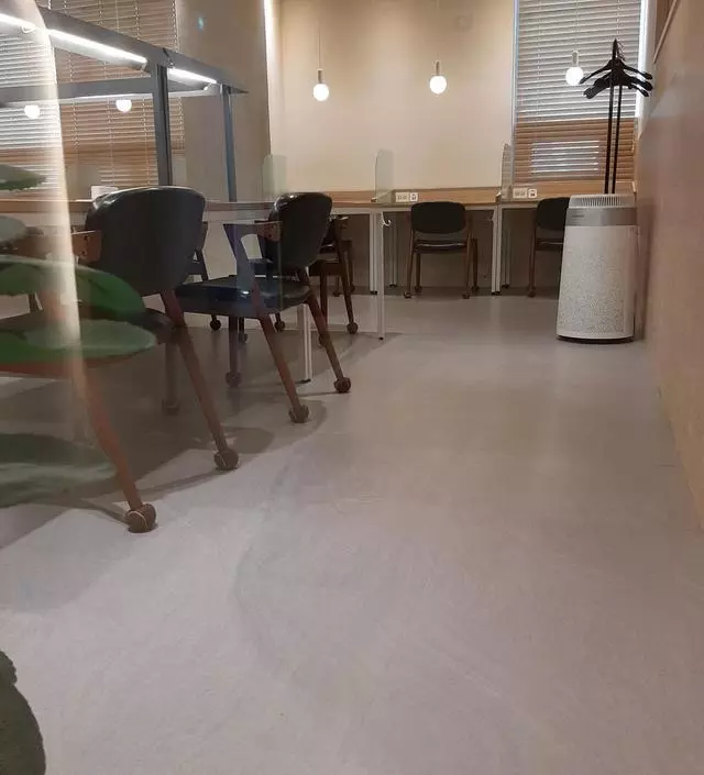 [네이버브랜드스토어 리뷰] 사무실에서  사용중입니다.
