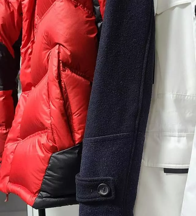 [네이버브랜드스토어 리뷰] 겨울철 긴 옷 몇개걸기 좋아요