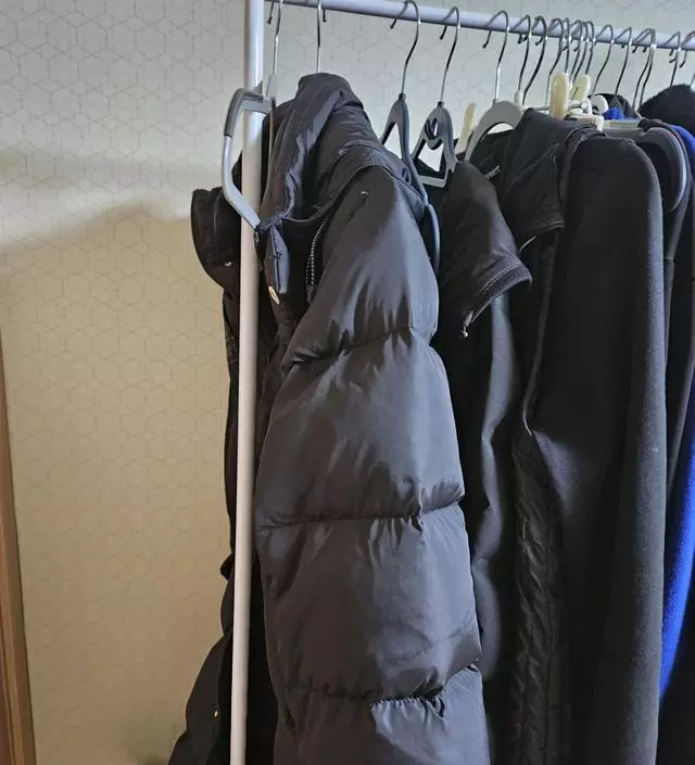 [네이버브랜드스토어 리뷰] 좁은공간에 알맞은 사이즈와 견고함과 가성비 최고입니다