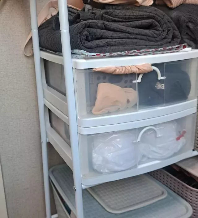 [네이버브랜드스토어 리뷰] 시스템장 치우고 간단하게 옷 정리할것 찾다가 딱 좋은거를 발견~~
