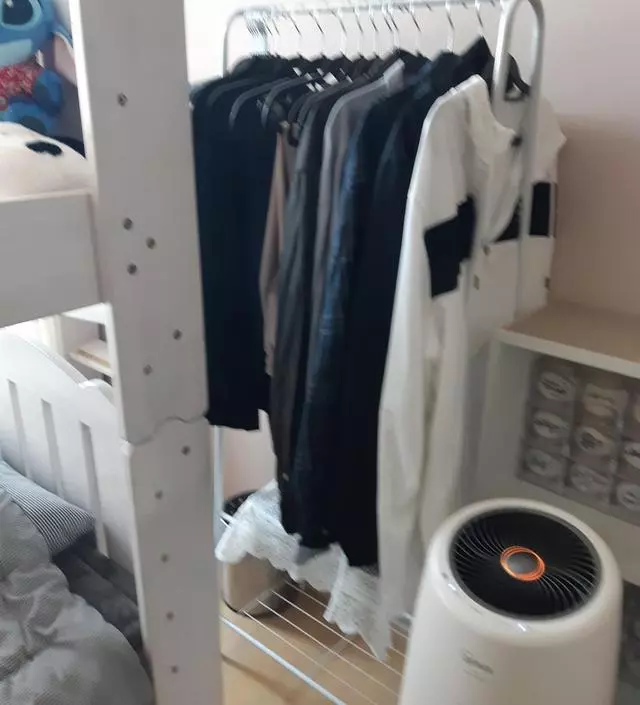 [네이버브랜드스토어 리뷰] 아들 옷장이 꽉차서  계절마다 입는옷 꺼내놓으려 주문했어요  수납 충분하고 자리 많이