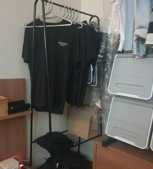 [네이버브랜드스토어 리뷰] 생각했던 사이즈보다 컸지만 다행히 다른 방향으로 들어가서 잘 쓰고 있습니다!