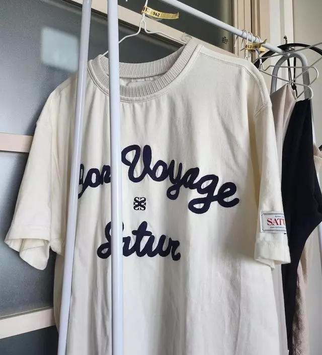 [네이버브랜드스토어 리뷰] 배송이 무척 빠르고 설치도 쉬워요