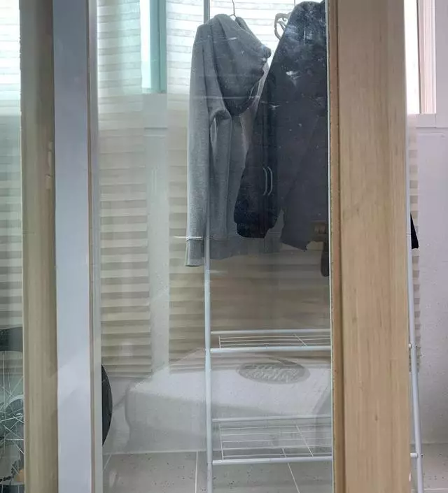 [네이버브랜드스토어 리뷰] 완전 튼튼하진 않지만 가성비로 좋습니다