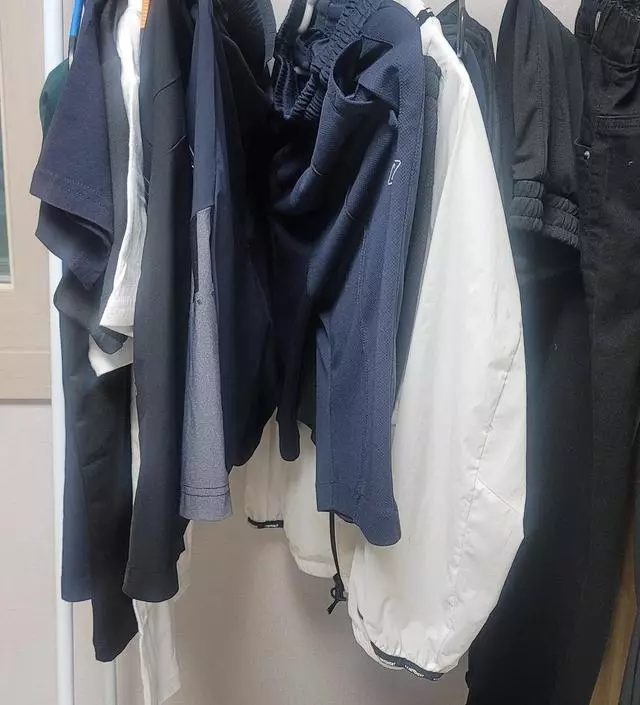 [네이버브랜드스토어 리뷰] 넘 맘에. 들어요 애들방에 다 해줘야겠어요
