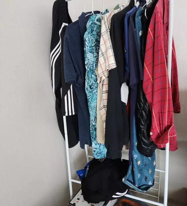 [네이버브랜드스토어 리뷰] 제가 사고 아버지가 좋아보인다고 본인 것도 사달라고 해서 재구매했습니다
