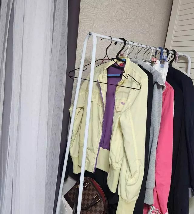 [네이버브랜드스토어 리뷰] 공간차지 안하고 쓸모  있고 좋아요.