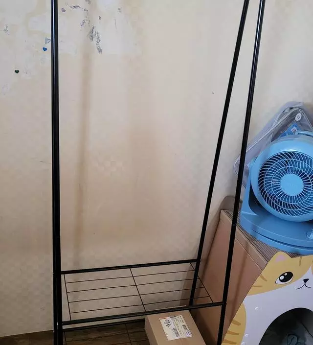 [네이버브랜드스토어 리뷰] 가벼운 속티나 반팔 걸이용으로 딱 좋네요!