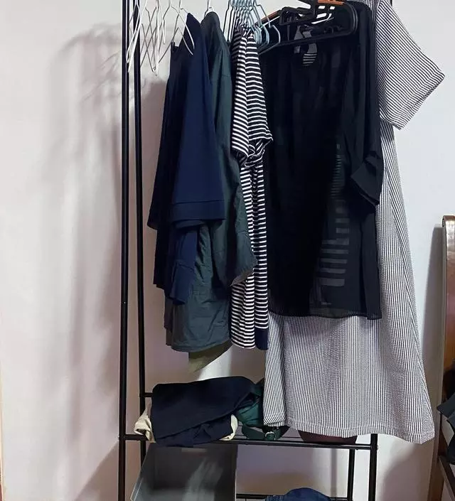 [네이버브랜드스토어 리뷰] 배송이 빨랐어요 조립도 간단해서 금방 했어요
