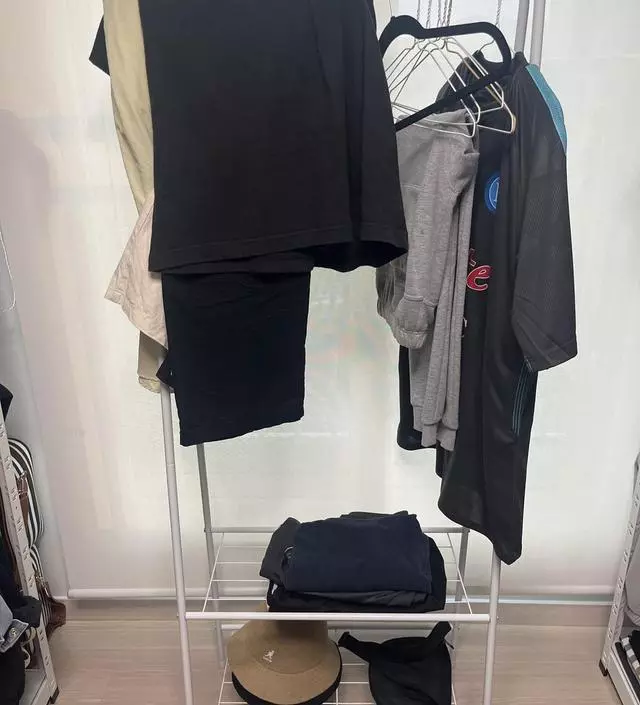 [네이버브랜드스토어 리뷰] 옷방에 옷 걸칠 곳이 없어서 잠옷이나 입었던 옷들을 편하게 잘 쓰고 있어요! 아래수납