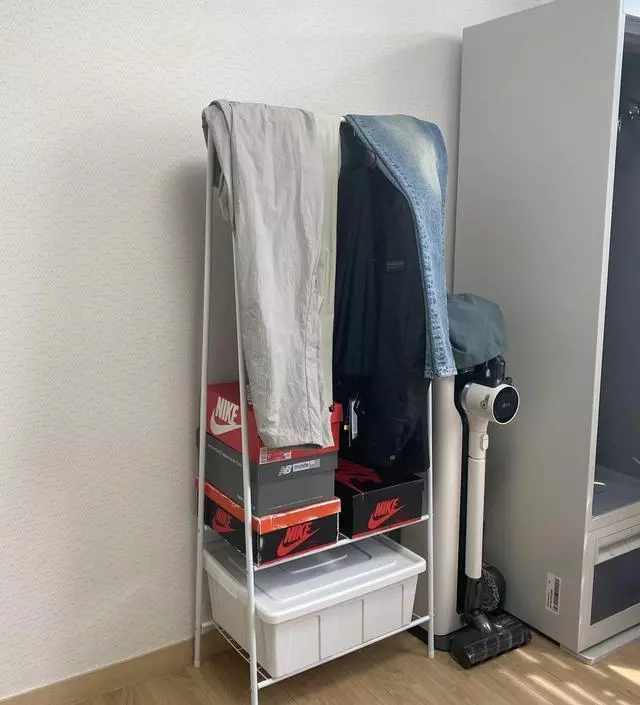 [네이버브랜드스토어 리뷰] 남편이 필요하대서 샀는데 넘 잘쓰고 있네요 ㅋㅋ 높이, 크기 다 만족해요