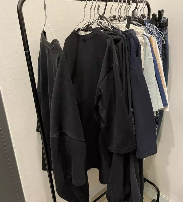 [네이버브랜드스토어 리뷰] 가볍게 계절 별로 입는 옷 꺼내놓고 쓰기 좋아요
