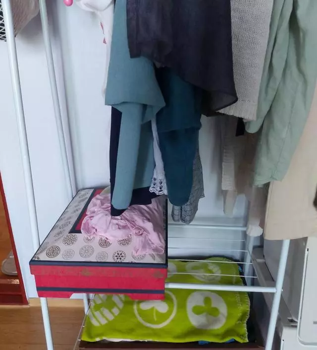 [네이버브랜드스토어 리뷰] 바네스데코 미니 2단행거 잘 사용하고 있습니다~내돈내산!