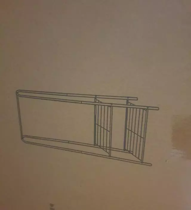 [네이버브랜드스토어 리뷰] 가격대비  괜찮네요. 아들방에 둘려구  구매했습니다.