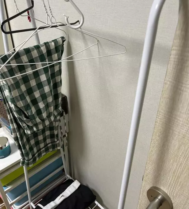 [네이버브랜드스토어 리뷰] 사실 가격적인 메리트가 커서 구매를 했는데 사이즈도 딱 원하는 사이즈이고 색상도 화