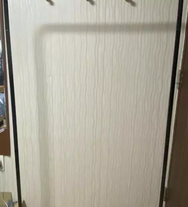 [네이버브랜드스토어 리뷰] 상품 1번과 3번중 1번은 바구니 놓고 쓰기 힘들거 같아서 3번으로 결정했습니다. 조립하