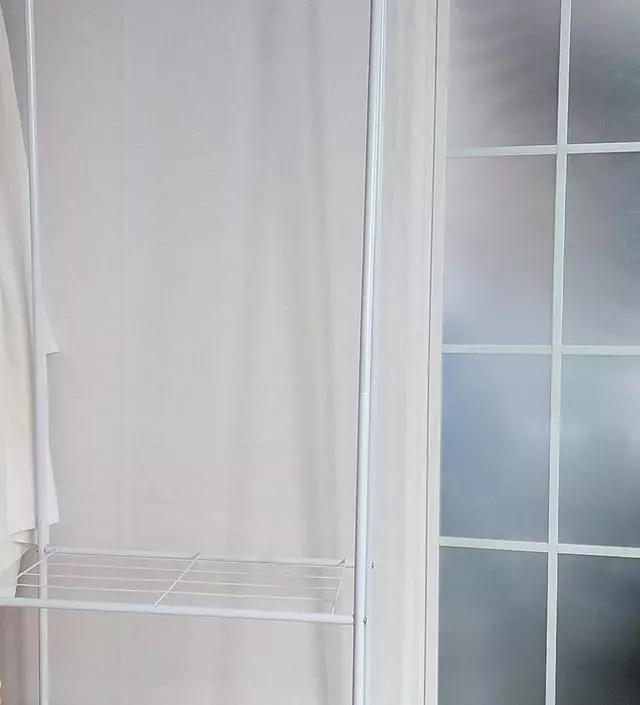 [네이버브랜드스토어 리뷰] 외출복이나 1번입은 옷 걸어둘 데가 필요했는데, 적당한 사이즈여서 구매했습니다. (가