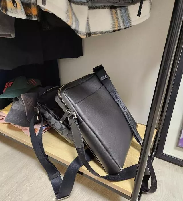 [네이버브랜드스토어 리뷰] 제가 사서 쓴지 1년정도 되고, 아직도 잘 쓰고있어서
