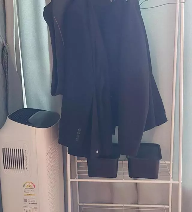 [네이버브랜드스토어 리뷰] 아들방 외투 정리  깔끔해졌네요.
