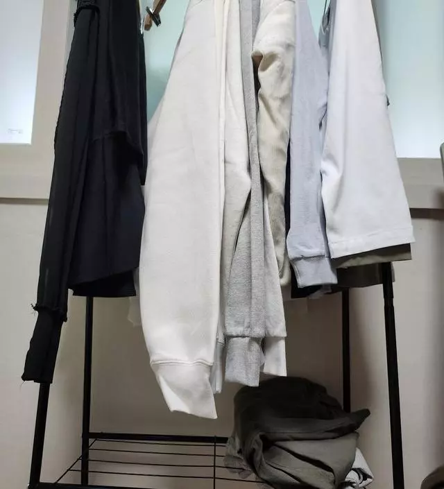 [네이버브랜드스토어 리뷰] 사이즈도 적당. 디자인도 이뻐요. 맘에  들어요