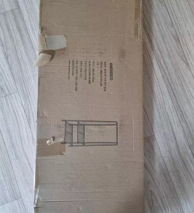 [네이버브랜드스토어 리뷰] 가성비 좋습니다. 자리를 많이 차지하지 않아서 좋습니다.