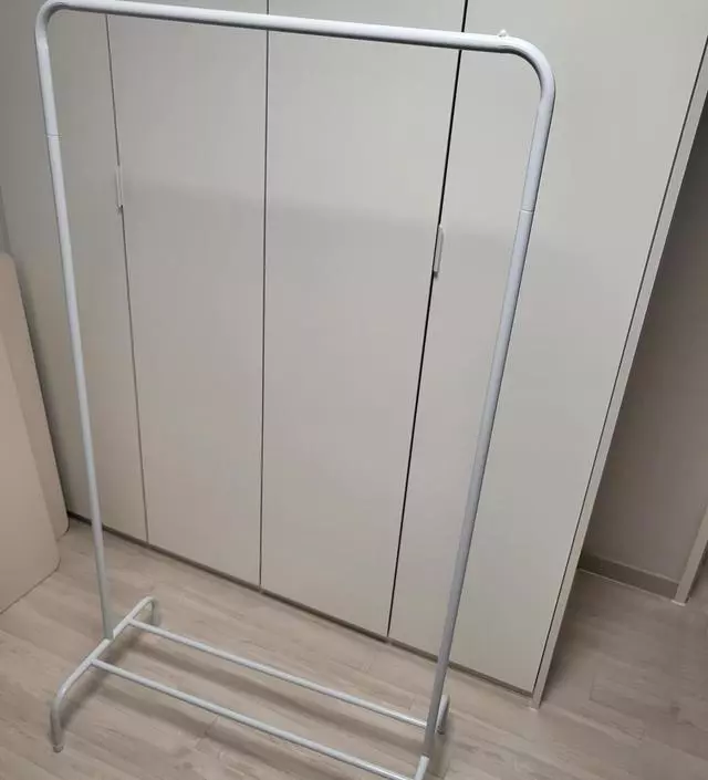 [네이버브랜드스토어 리뷰] 손님오시면 외투 걸게하려고 산건데 그냥저냥이네요