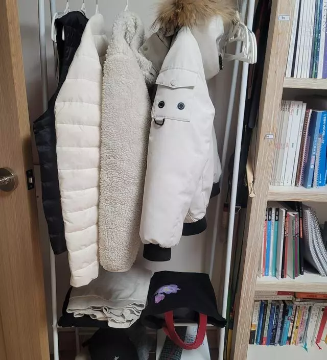 [네이버브랜드스토어 리뷰] 딸 방에 설치했는데 좋아요. 딸도 매우 만족해합니다.