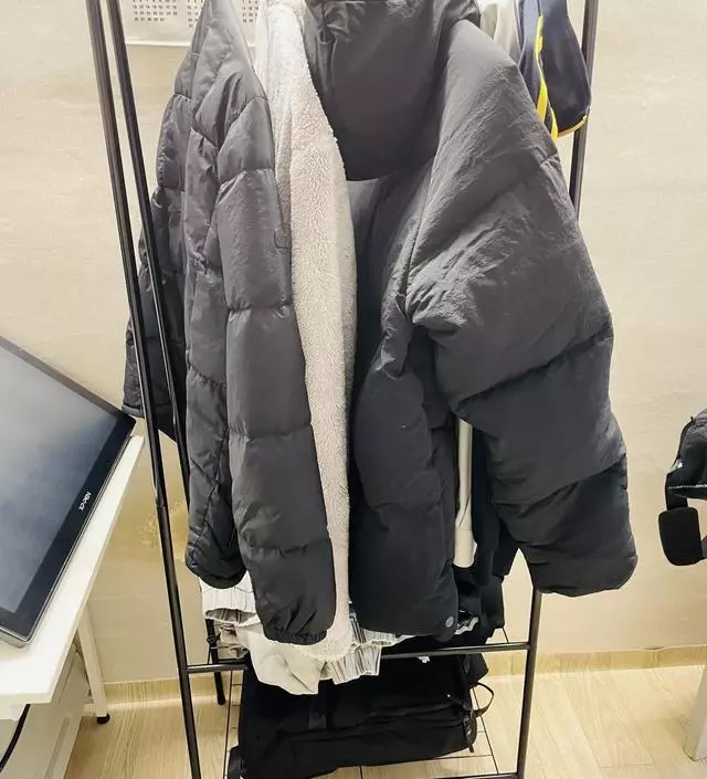 [네이버브랜드스토어 리뷰] 아이방에 겨울옷 걸아두라고
