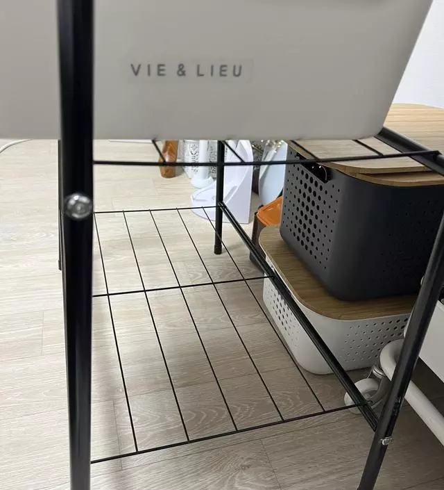 [네이버브랜드스토어 리뷰] 선반이 있어서 좋네요
