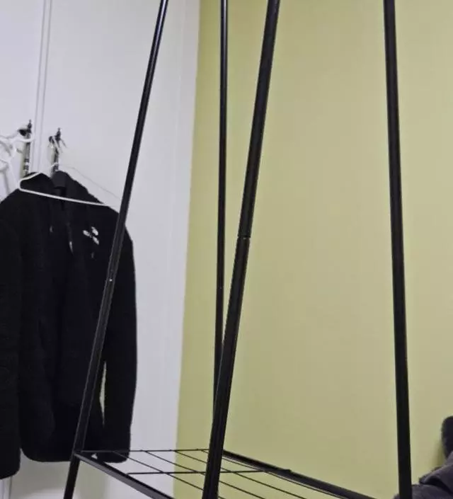 [네이버브랜드스토어 리뷰] 수납공간 나쁘지 않아요 조립할 때 조금 더 튼튼했으면 좋겠다 생각했는데 쓰다보니 괜