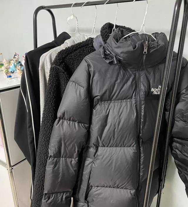 [네이버브랜드스토어 리뷰] 초6 딸아이방에 놔주었어요. 바로바로 입을수 있는옷 정리해두니 깔끔하고 딸아이도 좋