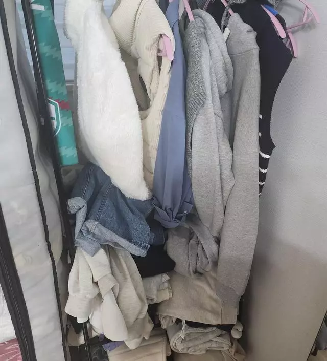 [네이버브랜드스토어 리뷰] 초등6학년 여아인데 데일리 옷 걸어놓기에 좋습니다