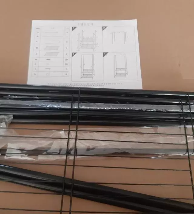 [네이버브랜드스토어 리뷰] 생각보다 작다싶었는데 사이즈 그대로예요
