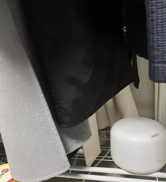 [네이버브랜드스토어 리뷰] 겨울 외투 걸어서 사용중인데요 
