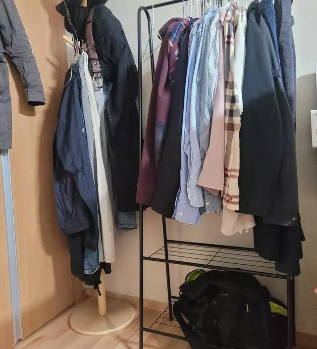 [네이버브랜드스토어 리뷰] 튼튼하고 디자인도 예쁩니다. 특히 수납공간이 있어 좋습니다