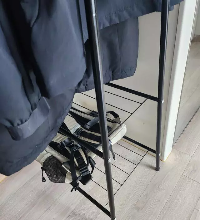 [네이버브랜드스토어 리뷰] 신랑 외투걸이용으로 구매~