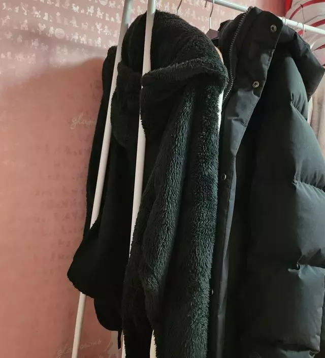 [네이버브랜드스토어 리뷰] 아이방에 잘 사용하고 있습니다 교복 하기 좋아요