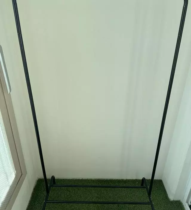 [네이버브랜드스토어 리뷰] 어제 오후3시에 주문해서 다음날 바로 도착했습니다. 조립도 5분밖에 안걸렸어요 넘 쉬