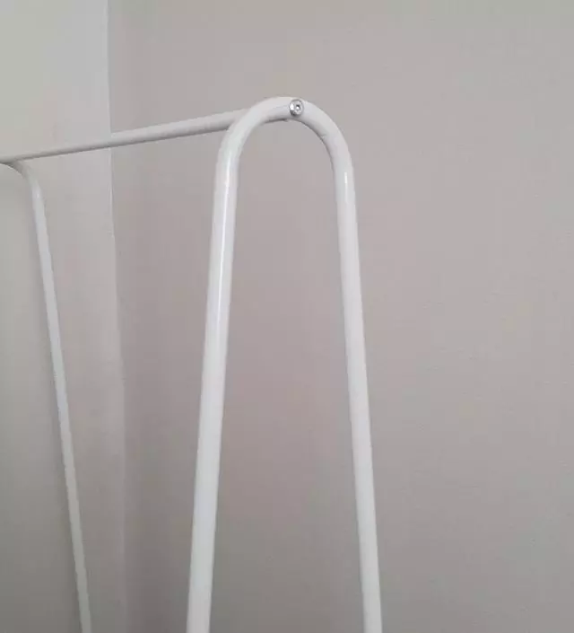 [네이버브랜드스토어 리뷰] 가벼워서 안정감은 없읍니다
