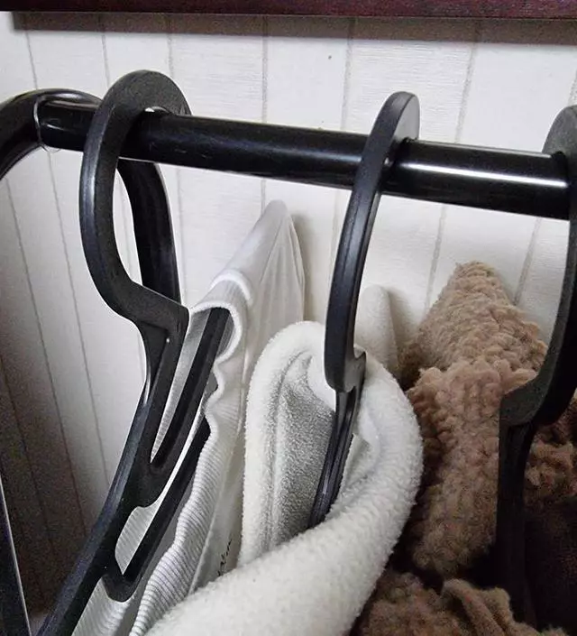 [네이버브랜드스토어 리뷰] 겨울 외투 편하게 걸고싶어 구입했는데
