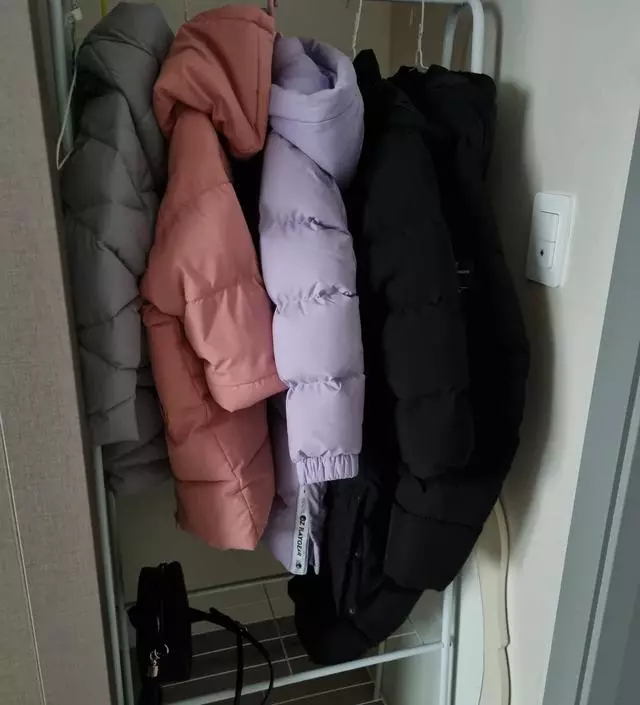 [네이버브랜드스토어 리뷰] 좁은공간에 필요한 크기라 만족해요~
