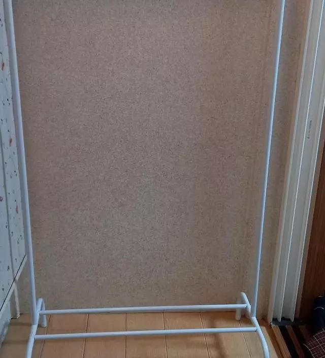 [네이버브랜드스토어 리뷰] 외출복 걸어두려고 구매하여 만족합니다.