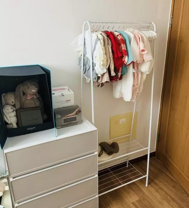 [네이버브랜드스토어 리뷰] 엄청 튼튼하진 않지만 아기옷 행거로 쓸거라 가엽게 쓰기 좋아요