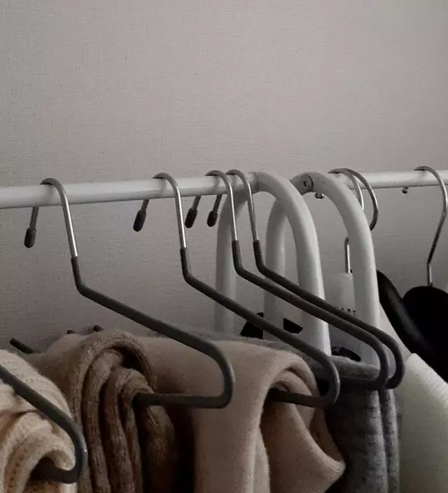 [네이버브랜드스토어 리뷰] 좁은 공간에 사용하기 좋아요 
