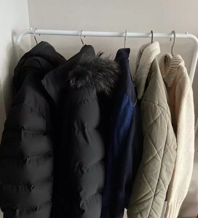 [네이버브랜드스토어 리뷰] 문앞에 옷 걸어두기 너무 좋아요