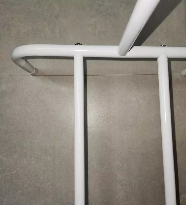 [네이버브랜드스토어 리뷰] 배송도 빠르고 자주 입는 옷 걸어두기 편할것 같아요