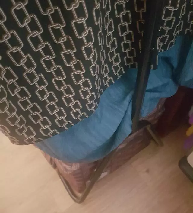 [네이버브랜드스토어 리뷰] 적정 무게만 걸어주면 오래 쓸 수 있을거 같네요. 아래 공간도 활용할 수 있어서 좋아요