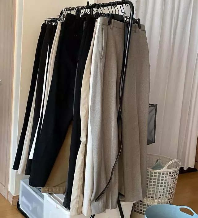 [네이버브랜드스토어 리뷰] 이케아나 쿠팡 행거보다 아래공간을 활용할 수 있어서 주문했어요! 엄청 튼튼하진 않지