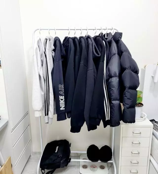 [네이버브랜드스토어 리뷰] 상당히 오래기다렸다 빋았고요
