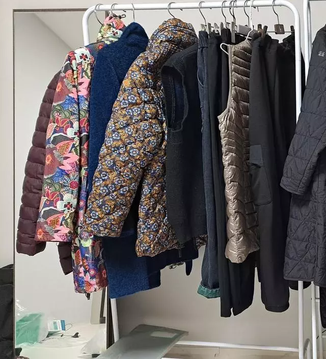 [네이버브랜드스토어 리뷰] 널부러진 옷 정리되니  좋네요